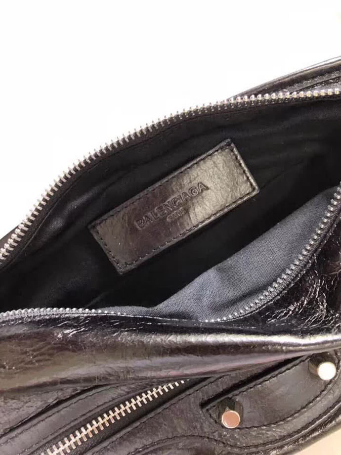 BALENCIAG巴黎世家 胸包 真皮  BL1399